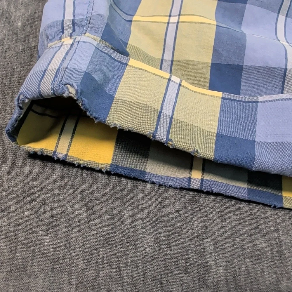 TOMMY HILFIGER Vtg Blue/Yellow Plaid Shorts Womens Sz 8 W28